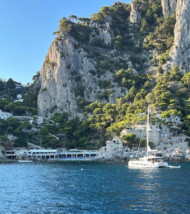 Exceptionnel Pieds Dans L'Eau Villa Capri Eksteriør bilde